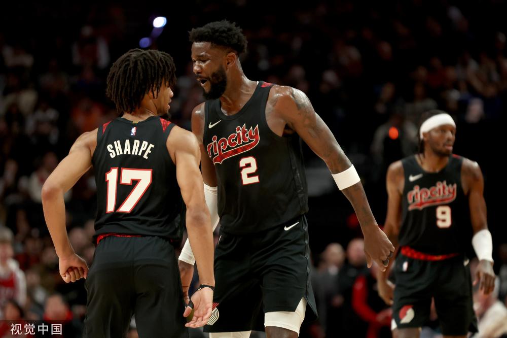 功腾出了薪 功腾出了薪