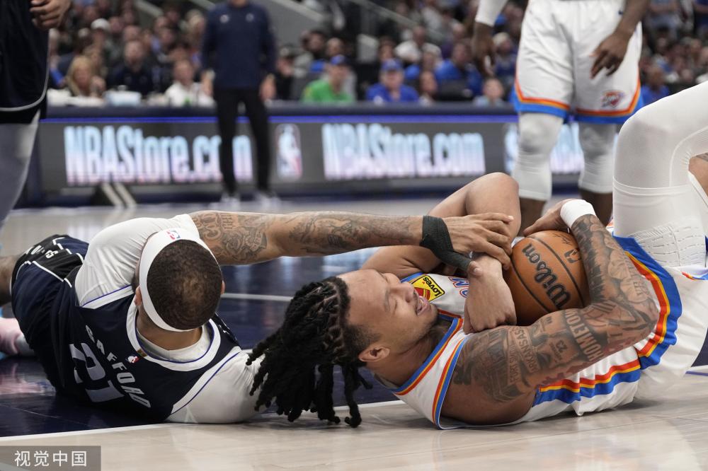 每个人都要 每个人都要