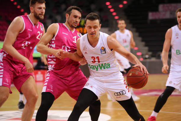 新疆广汇队 新疆广汇队